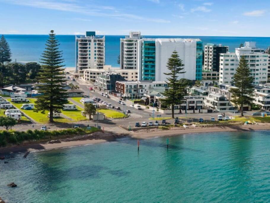 Luxury Beach Escape - 6 Adams Ave Mt Maunganui Mount Maunganui Eksteriør billede